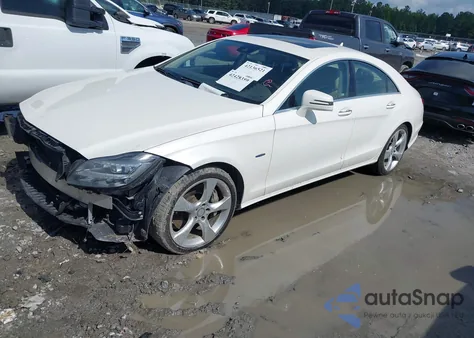 2012 Mercedes-Benz Cls 550 z USA, uszkodzony, nr VIN WDDLJ7DB3CA030659